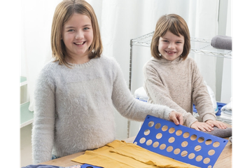 Afbeelding van Perfect Gevouwen Kleding in Seconden met de Kinder Kledingvouwer!