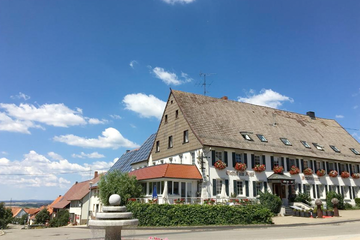 Afbeelding van Vierdaags verblijf met ontbijt in Hotel zum Rössle, Hüfingen – ontdek de charme van de Zuidelijke Zwarte Woud-regio (2pers.) - geldig tot 2026