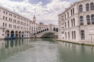 Afbeelding van Romantisch Verblijf in Venetië: 3 dagen in Hotel Venezia Mestre *** incl. ontbijt & vlucht - Vertrek in sept en okt 2025