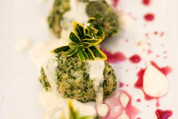 Afbeelding van 3 dagen pure ontspanning tussen de indrukwekkende Alpen en het Gardameer (2 pers.) - geldig tot 2028 - Hotel alle Piramidi 3*