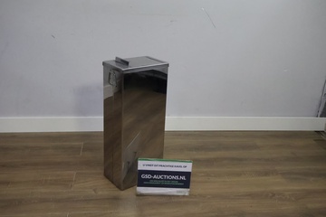 Afbeelding van Zilveren roestvrijstalen prullenbak