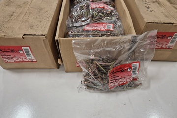 Afbeelding van 30 zakjes spaanplaatschroeven 