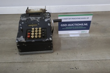 Afbeelding van Oude mechanische rekenmachine Precisa