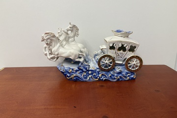 Afbeelding van Porseleinen goud versieren paarden met koets