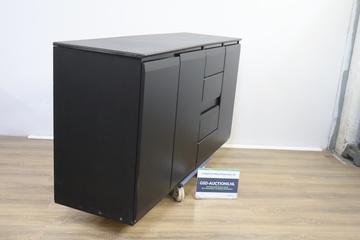 Afbeelding van Groot Zwart Dressoir