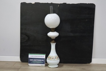 Afbeelding van Antieke Olielamp'