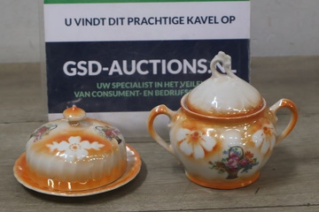 Afbeelding van Vintage porseleinen botervloot schaaltje en een suikerpotje'