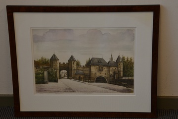 Afbeelding van Ingekleurde ets van A. Wieringa: 'Amersfoort, Koppelpoort'