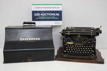 Afbeelding van Antieke Typemachine van Underwood USA