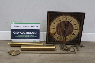 Afbeelding van Vintage Hermle wandklok met slinger en 2 gewichten