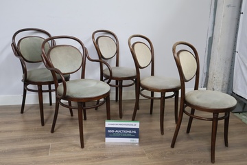 Afbeelding van Set van 6 houten stoelen met gestoffeerde zittingen