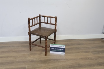 Afbeelding van Antieke Hollandse Knobbelstoel