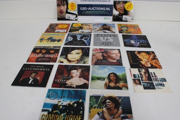 Afbeelding van Collectie van popmuziek cd's en singles