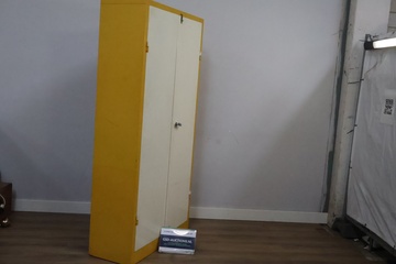 Afbeelding van Metalen Kast