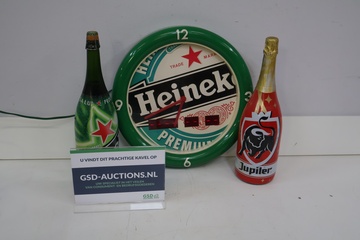 Afbeelding van Heineken klok met bierflesdecoratie