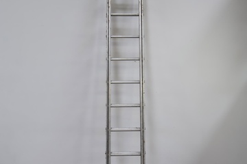 Afbeelding van Grote 24-Treeds Uitschuifladder