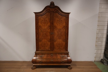 Afbeelding van Antiek Nederlands Wortelhouten Kabinet