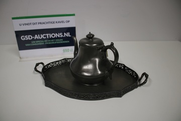 Afbeelding van Brocante Theepot met Bijbehorend Dienblad