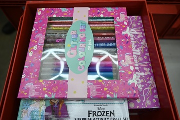 Afbeelding van Partij knutsel en speelgoed 