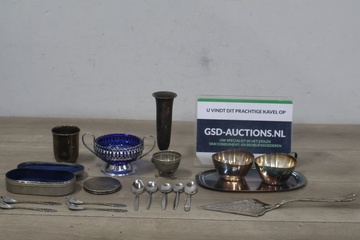 Afbeelding van Mix van Verzilverde objecten 19 stuks