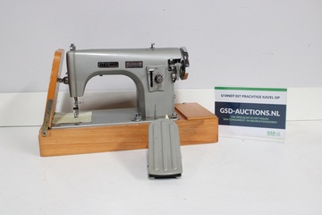 Afbeelding van Vintage Delwo Naaimachine