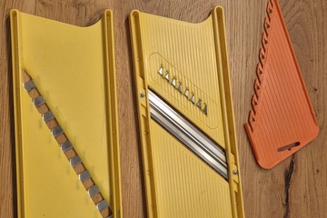 Afbeelding van Vintage mandoline / groentesnijder set – jaren 70/80