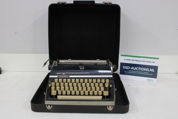 Afbeelding van Vintage Zwarte Triumph Gabriele 35 Typemachine