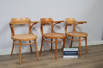 Afbeelding van Set van 3 vintage houten Cafe Stoelen 