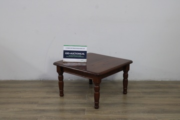 Afbeelding van Houten Bijzettafel'