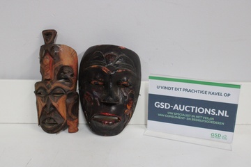 Afbeelding van Set van 2 Gekleurde Houten Afrikaanse Maskers