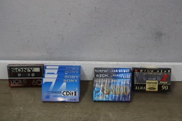Afbeelding van Set van 9 Vintage Cassettes