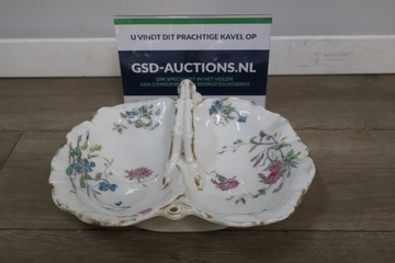 Afbeelding van Vintage porseleinen schaal met bloemendecoratie