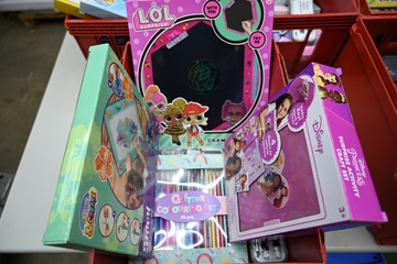 Afbeelding van Partij speelgoed/ knutsel