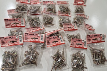 Afbeelding van 20 zakjes spaanplaatschroeven 