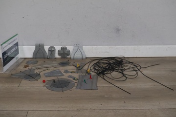 Afbeelding van Vintage Schuco Varianto baanstukken en veren 16 stuks