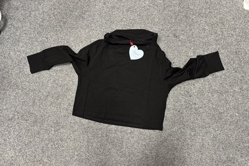 Afbeelding van ​Mooi zwart dames shirt met col (hoge kraag) in maat XL.