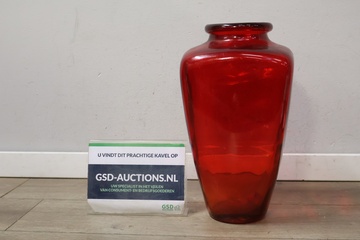Afbeelding van Robijnrood Glazen Vaas