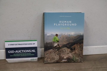 Afbeelding van Het Boek Human Playground van Hannelore Vandenbussche