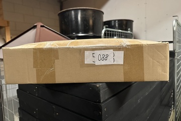 Afbeelding van 088. 300 kartonnen tassen