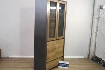 Afbeelding van Moderne Vitrinekast met Inbouwverlichting & Zwarte Panelen