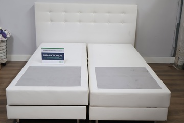 Afbeelding van Wit 2-Persoons Boxspringbed met Wit Hoofdbord