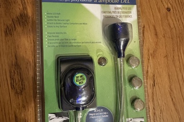 Afbeelding van Illumibeam Multi-Task LED Book Light    Handige multifunctio