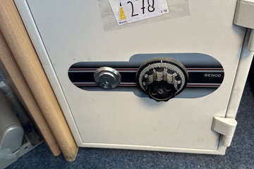 Afbeelding van 278. Kluis met draaicode