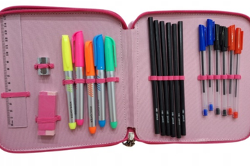 Afbeelding van 45-delige set: roze etui, potloden, kleurpotloden, stiften