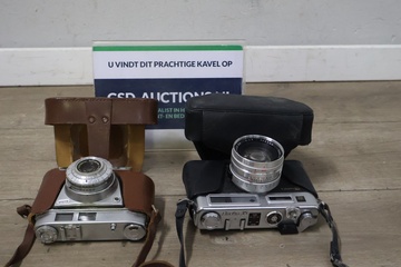 Afbeelding van Yashica en Kodak foto cameras 2 stuks