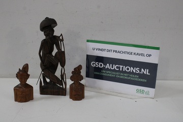 Afbeelding van Indonesische houten beeldjes'