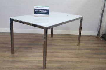 Afbeelding van Eettafel met Wit Glazen Blad van IKEA - TORSBY'