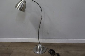 Afbeelding van Chroom Metalen Tafellampje