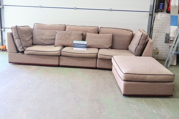 Afbeelding van KUKA 3-Zitsbank met Bijpassende Hocker