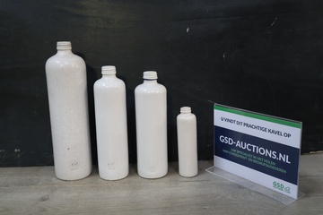 Afbeelding van Vintage steengoed flessen 4 stuks